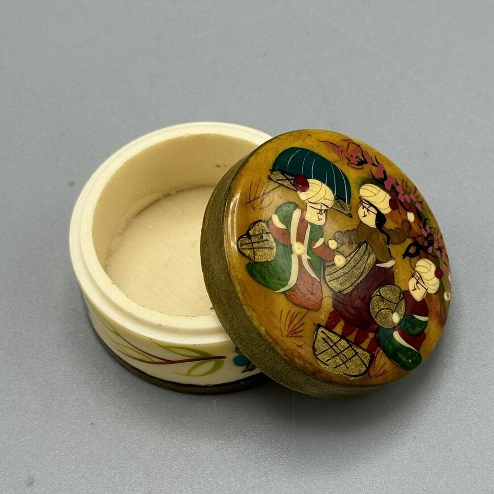 Vintage Hand Painted Round Lidded Trinket Box Three Villagers Snuff Pill Box
